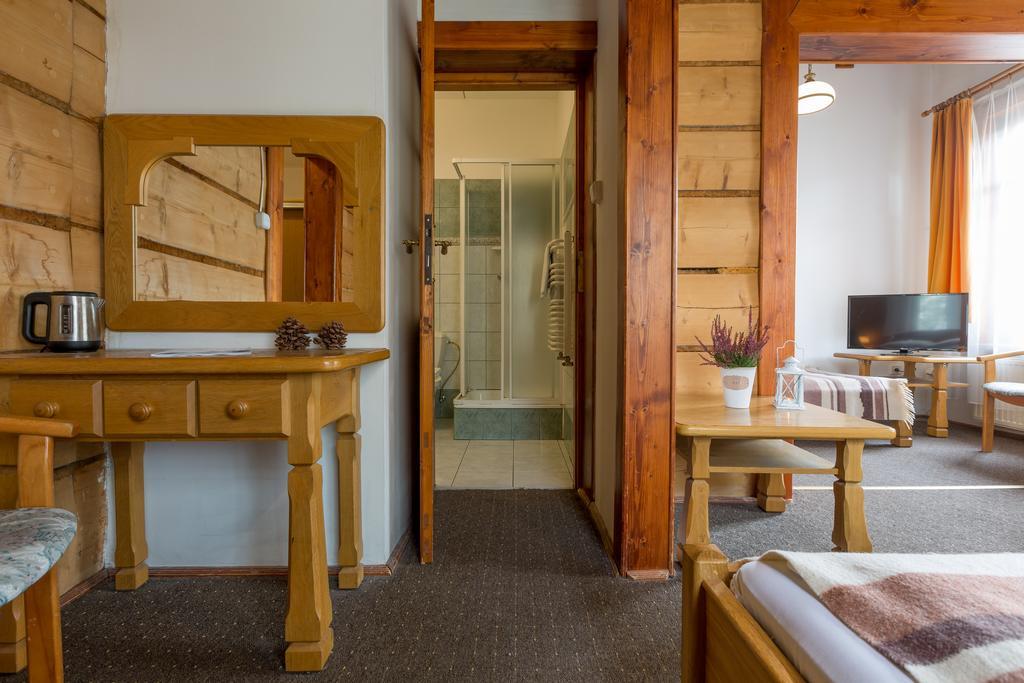 Hotel Lipowy Dwor Zakopane Exterior foto